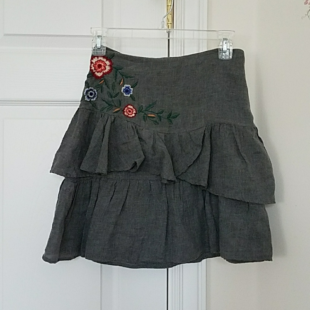 NWOT Zara mini skirt
